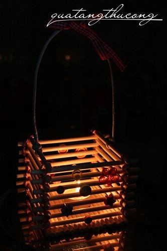 Lồng đèn que gỗ tròn mẫu 6